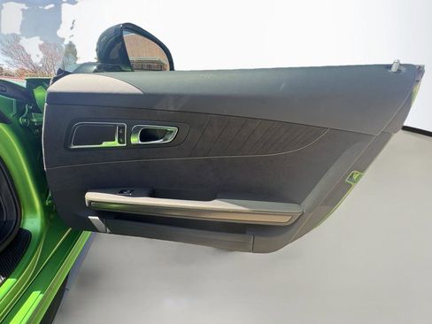 Used 2020 Mercedes-Benz AMG GT R image 18