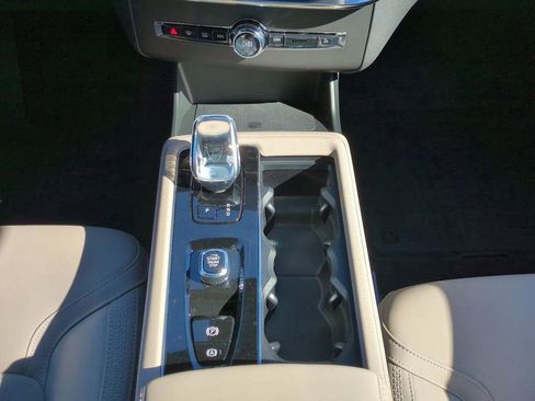 New 2026 Volvo XC90 B6 Plus AWD/4WD image 15