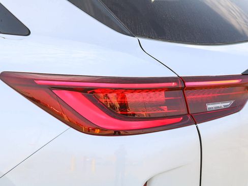 New 2025 INFINITI QX50 Sport image 9