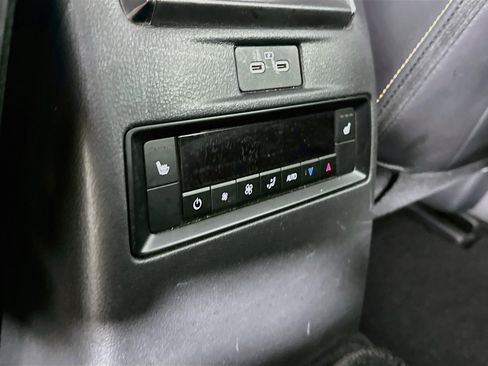 Used 2024 MAZDA CX-90 Plug-In Hybrid w/ Premium Plus AWD/4WD image 28