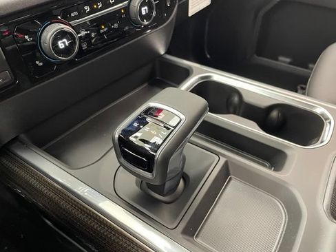 New 2026 Chevrolet Silverado 1500 LT Trail Boss w/ Convenience Package II AWD/4WD image 7