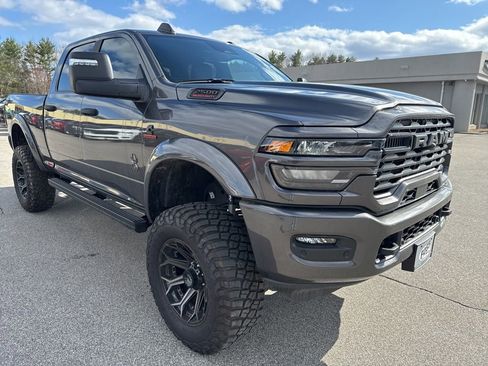 New 2025 RAM 2500 Big Horn AWD/4WD image 7