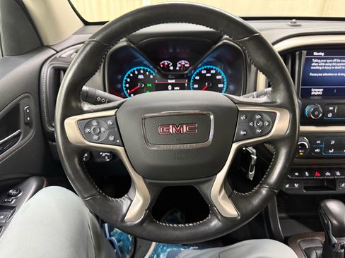 Certified 2022 GMC Canyon Denali AWD/4WD image 31