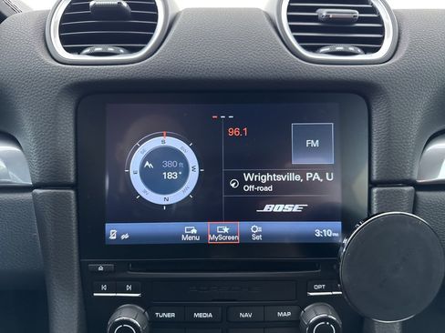 Used 2018 Porsche 718 Cayman image 13