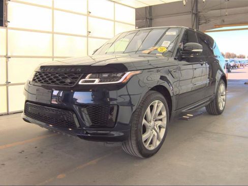 Used 2020 Land Rover Range Rover Sport HSE Dynamic image 2