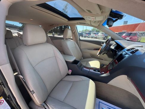 Used 2011 Lexus ES 350 FWD image 33