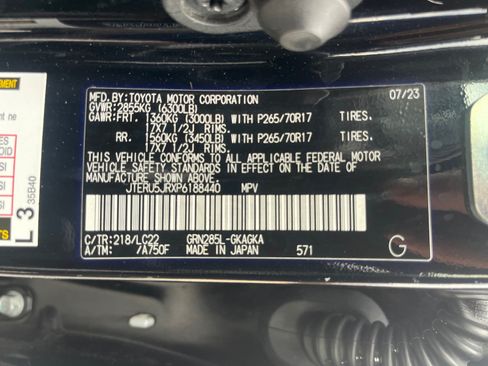 Certified 2023 Toyota 4Runner TRD Off-Road Premium w/ Off Road Premium Plus Package AWD/4WD image 32