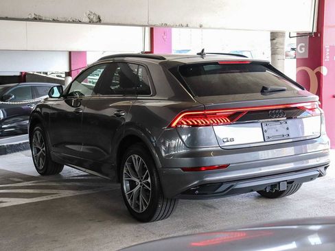Used 2023 Audi Q8 Premium w/ Convenience Package AWD/4WD image 2