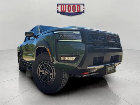 New 2026 Nissan Frontier PRO-4X w/ Pro-4x Convenience Package image 4