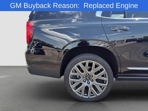 Used 2025 GMC Yukon Denali Ultimate AWD/4WD image 23