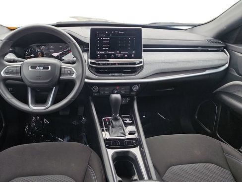 Used 2023 Jeep Compass Sport AWD/4WD image 13