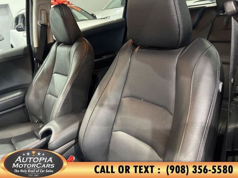 Used 2022 Honda HR-V EX-L image 11