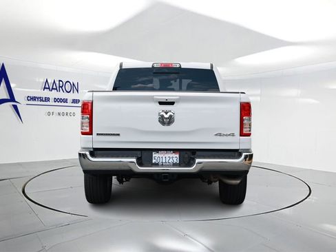 Used 2022 RAM 1500 Big Horn AWD/4WD image 3