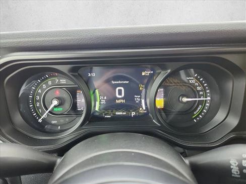 Used 2024 Jeep Wrangler Sport S image 21