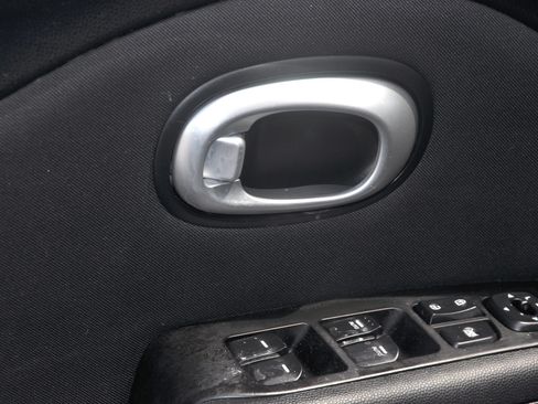 Used 2014 Kia Soul + w/ UVO w/Eservices Package FWD image 36