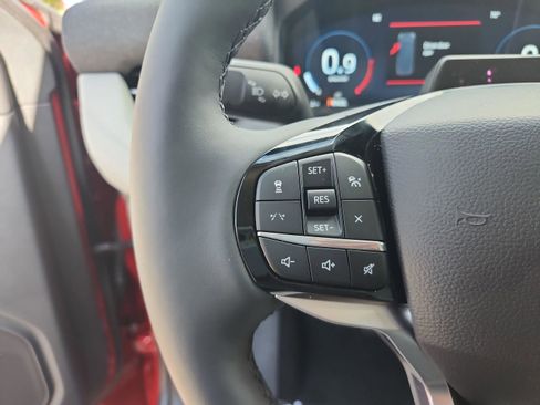 Used 2026 Ford Explorer Platinum w/ LUX Leather Package image 28