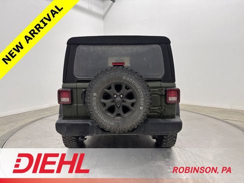 Used 2022 Jeep Wrangler Willys image 6