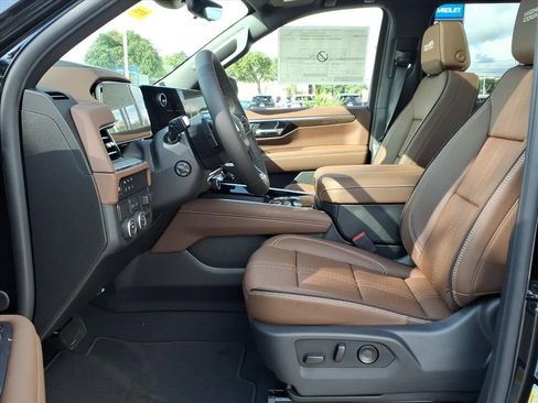 New 2026 Chevrolet Tahoe High Country RWD image 17