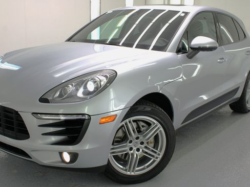 Used 2017 Porsche Macan S image 13