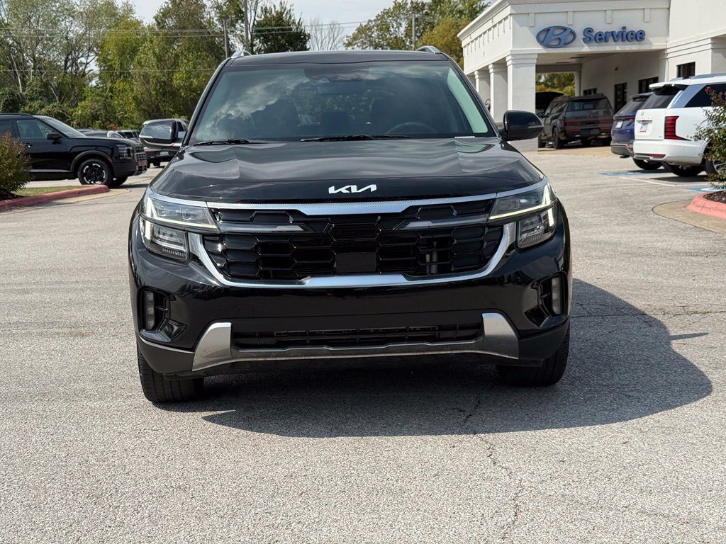 Used 2024 Kia Seltos SX AWD/4WD image 2