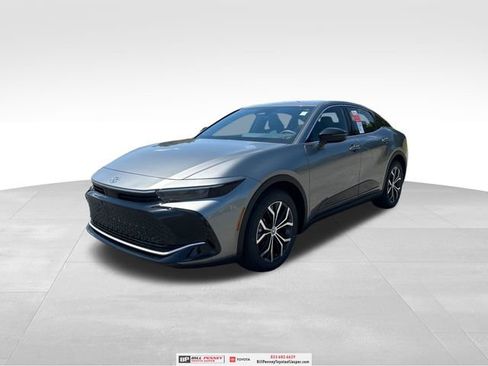New 2026 Toyota Crown XLE image 1