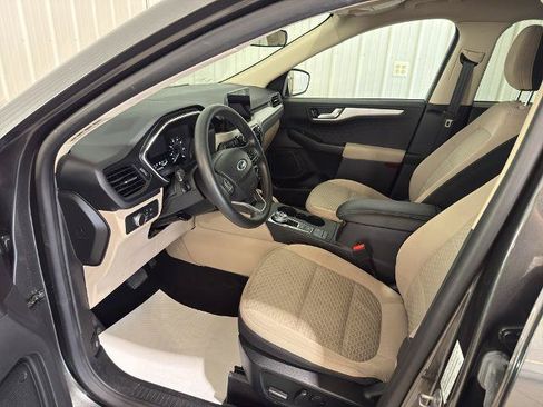 Certified 2020 Ford Escape SE AWD/4WD image 2