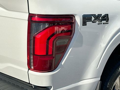 Used 2024 Ford F150 Lariat w/ FX4 Off-Road Package image 30