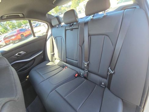 Used 2019 BMW 330i xDrive Sedan w/ Convenience Package AWD/4WD image 17