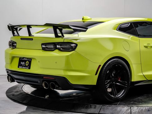 Used 2021 Chevrolet Camaro ZL1 image 14