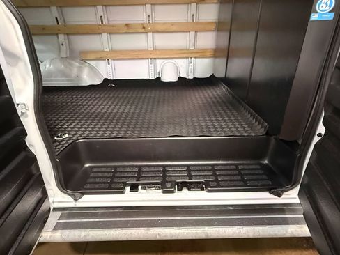 Used 2024 GMC Savana 2500 w/ Driver Convenience Package image 66