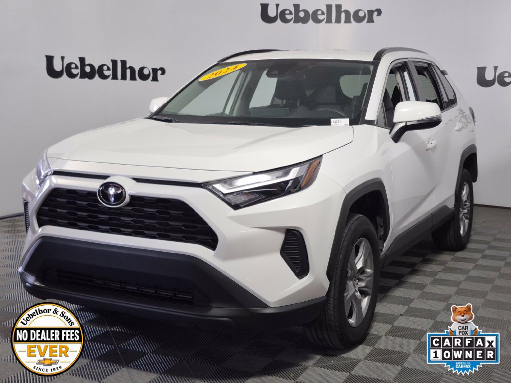 Used 2024 Toyota RAV4 XLE FWD image 3