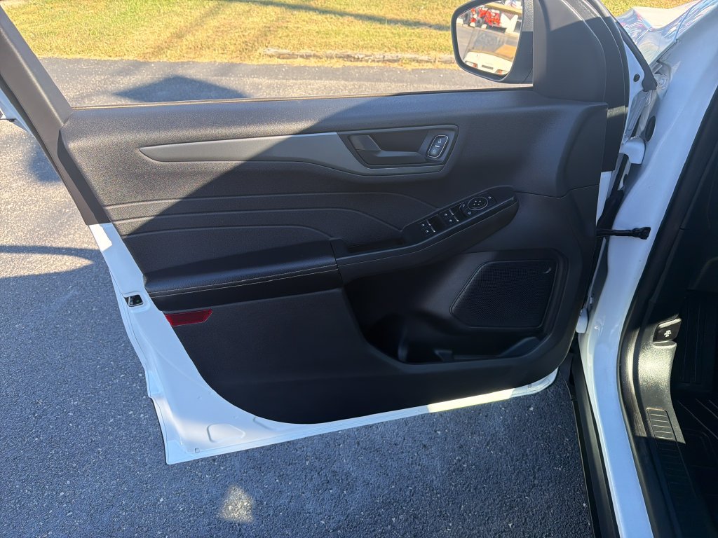 Used 2023 Ford Escape Active AWD/4WD image 12