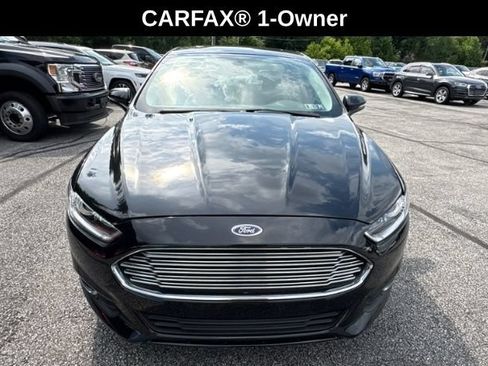 Used 2016 Ford Fusion SE w/ Equipment Group 202A AWD/4WD image 2