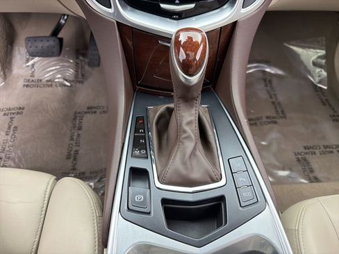 Used 2015 Cadillac SRX Luxury w/ Trailering Package AWD/4WD image 15