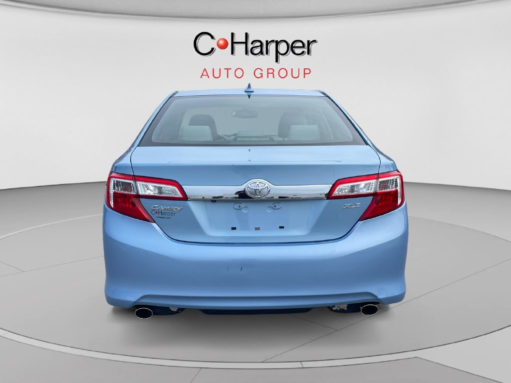 Used 2013 Toyota Camry XLE FWD image 4
