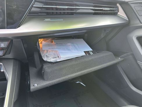 Used 2023 Audi A3 2.0T Premium image 36