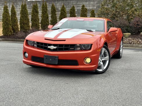 Used 2011 Chevrolet Camaro SS w/ RS Package image 5