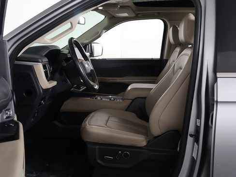 Used 2024 Ford Expedition Max Limited image 31