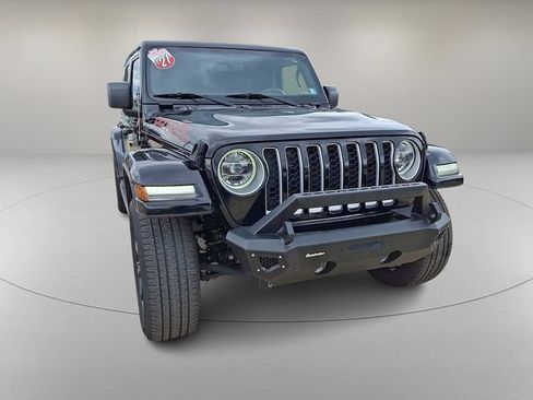 Used 2021 Jeep Wrangler Unlimited Sahara w/ Cold Weather Group AWD/4WD image 2