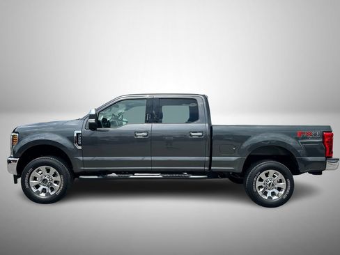 Used 2019 Ford F250 Lariat w/ Lariat Ultimate Package AWD/4WD image 5