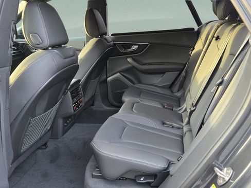 New 2026 Audi Q8 Premium Plus image 15