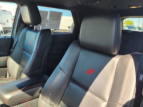 Used 2025 Dodge Durango GT AWD/4WD image 18