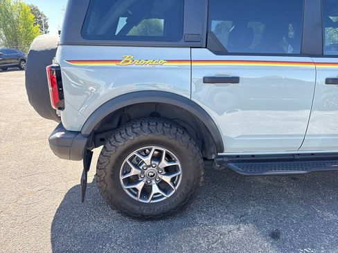 Used 2021 Ford Bronco Badlands image 31