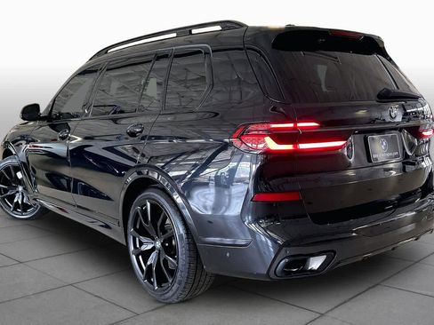 Used 2024 BMW X7 xDrive40i w/ M Sport Package image 10