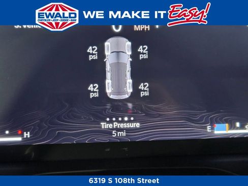 New 2025 Jeep Grand Cherokee Limited image 24