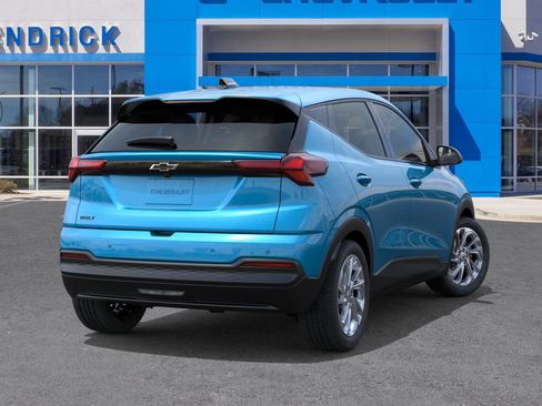 New 2027 Chevrolet Bolt LT image 6