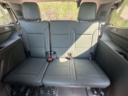 New 2026 GMC Yukon AT4 w/ AT4 Premium Plus Package AWD/4WD image 26