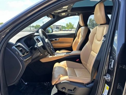 Certified 2023 Volvo XC90 B6 Ultimate AWD/4WD image 19