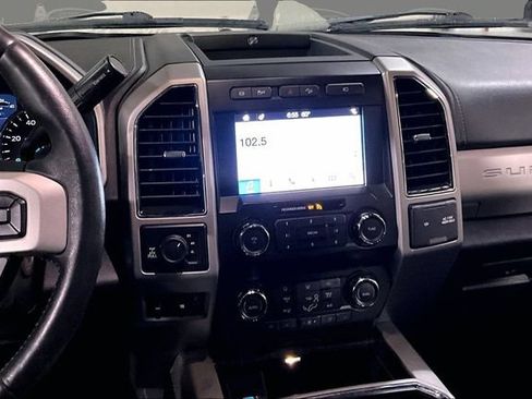 Used 2019 Ford F250 Lariat w/ Lariat Ultimate Package AWD/4WD image 30