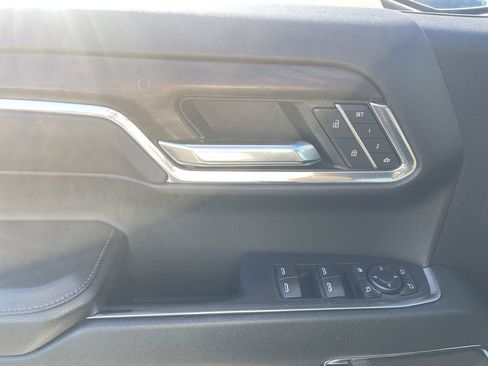 Certified 2024 GMC Sierra 1500 SLT image 23